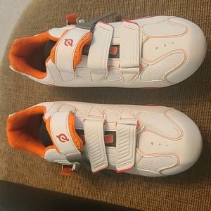 Peloton shoes for men,  size 46 euro which is size 12 in the USA in white/orange